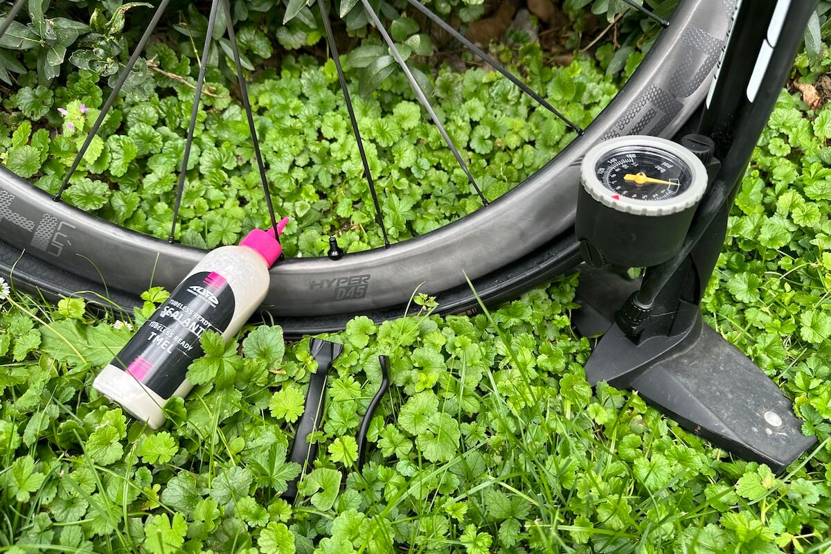 How to Install Tubeless Tires? Easy to Follow Guide! How to Install Tubeless Tires? Easy to Follow Guide!