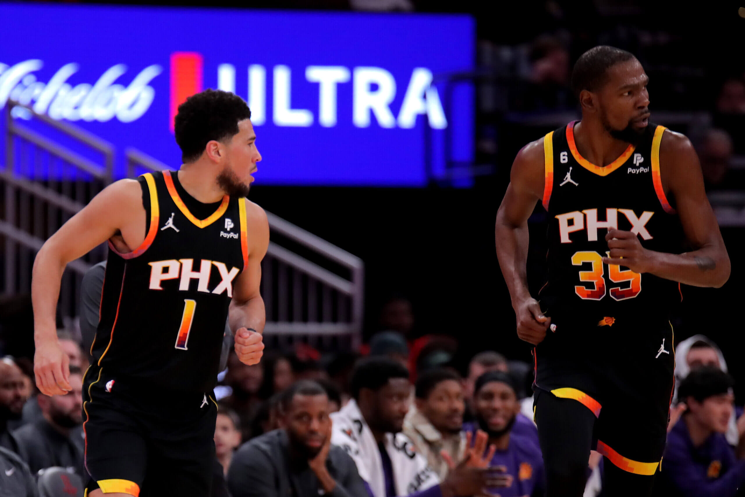 Kevin Durant, Devin Booker talk Suns’ struggles; 1-on-1 with Pacers’ Bruce Brown
