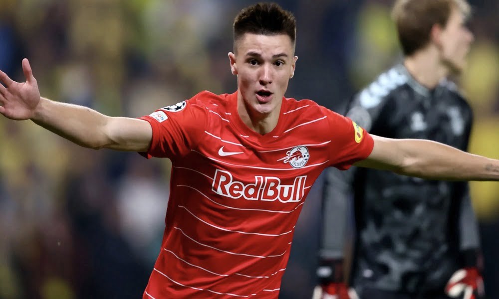 Chelsea eye move to sign £42m striker but face battle with Euro giants – report