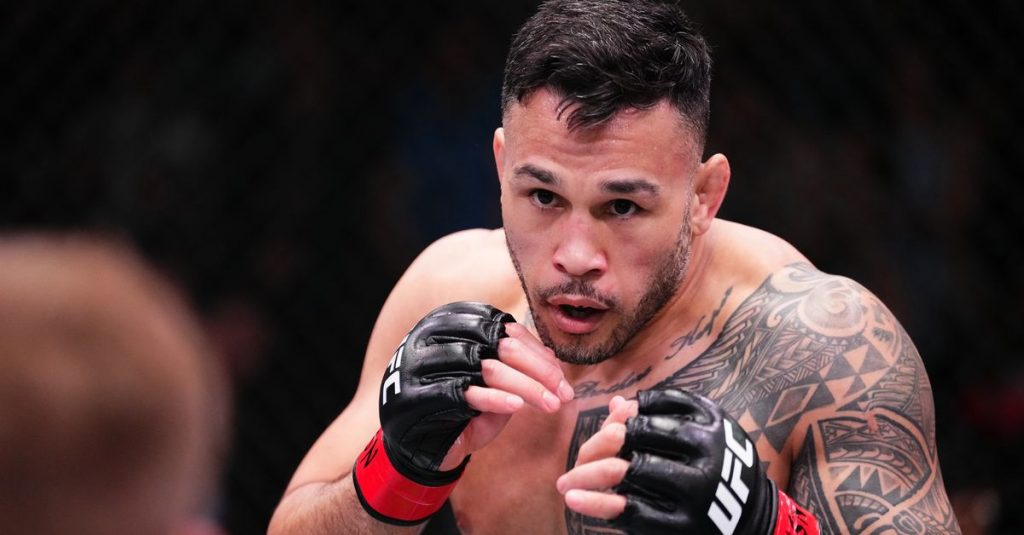 Brad Tavares removed from UFC roster after 15 years with promotion