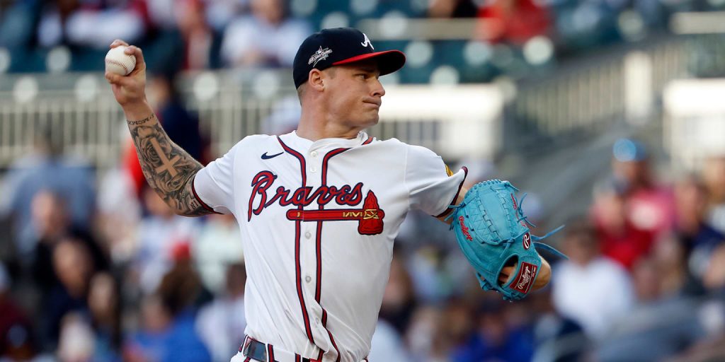 Motivated Smith-Shawver takes no-hit bid into 8th inning