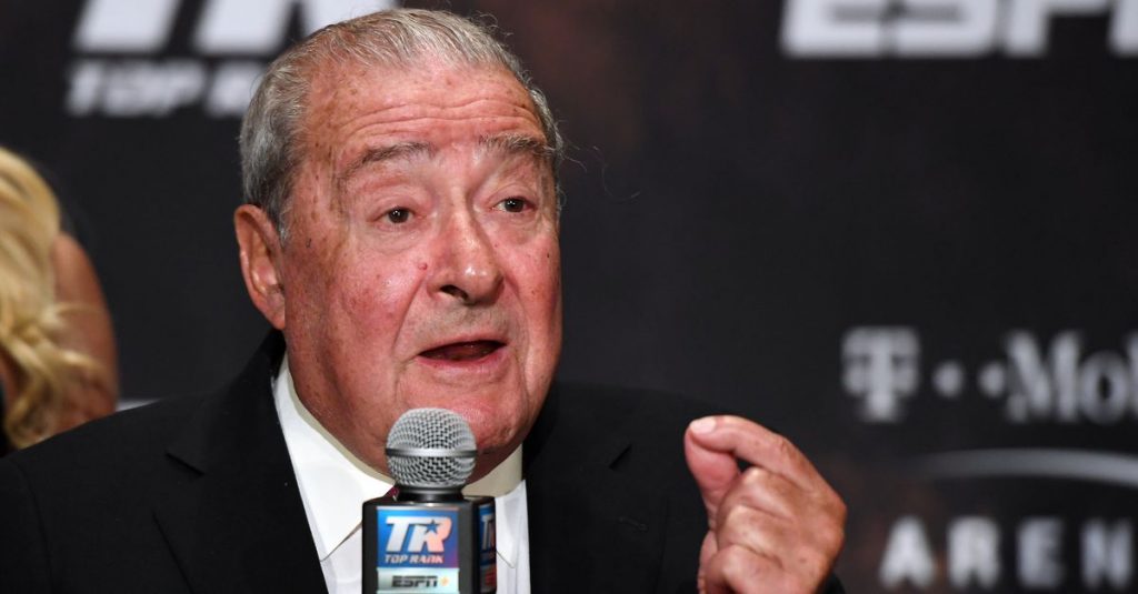 ‘The incentive is gone’: Arum says fighters playing it safe to ensure paydays, resulting in bad fights ‘The incentive is gone’: Arum says fighters playing it safe to ensure paydays, resulting in bad fights