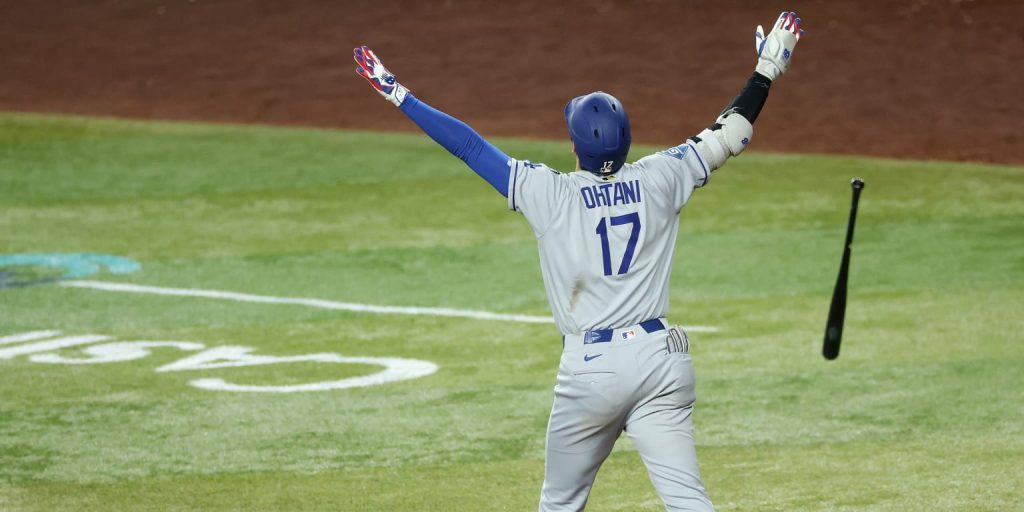 Ohtani's HR caps LA's huge 9th-inning comeback: 'Expect the incredible'