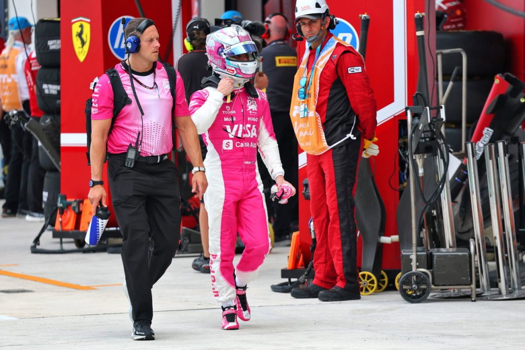 Liam Lawson warned of second F1 sacking if he “doesn’t improve any further”