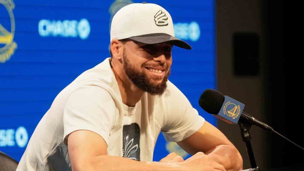 With ‘basketball mortality’ in mind, Curry looks to future for another title chance