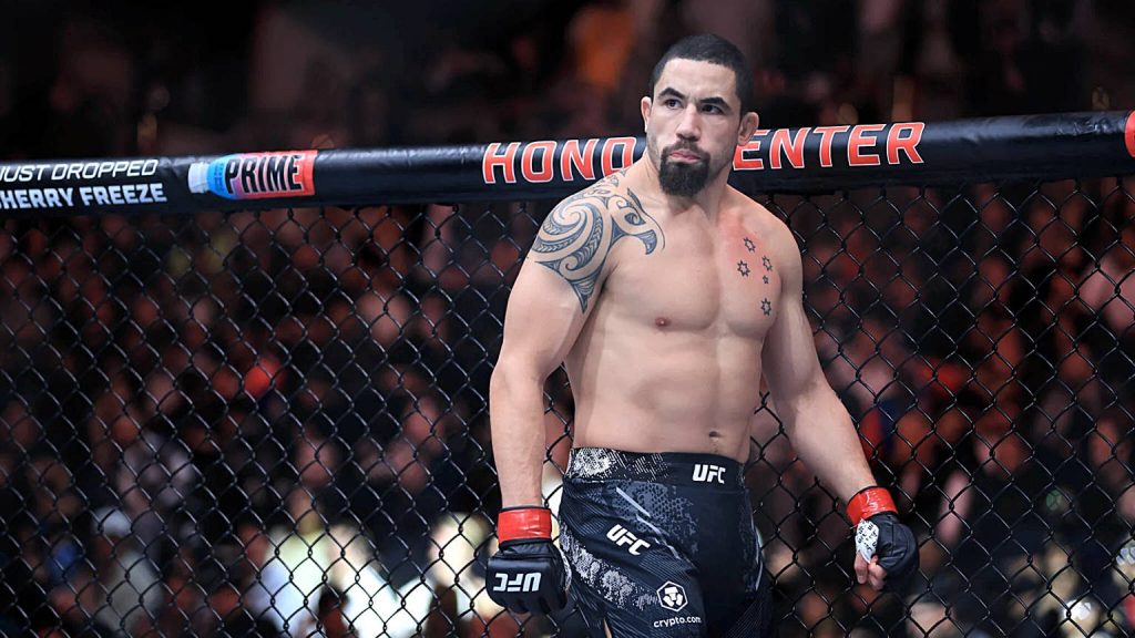 Robert Whittaker 'looking to send a message' against Reinier de Ridder