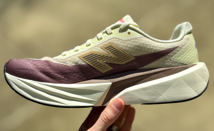 New Balance FuelCell Rebel v5 Multi Tester Review: 12 Comparisons New Balance FuelCell Rebel v5 Multi Tester Review: 12 Comparisons