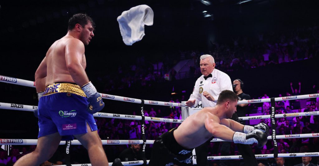 Dave Allen crushes Johnny Fisher with brutal KO in rematch