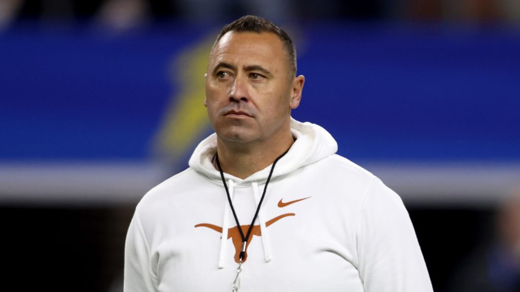 Texas rockets into contention for five-star DL