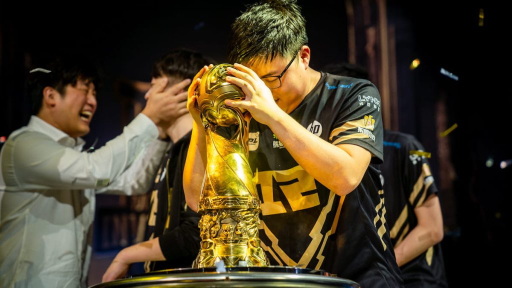 Uzi joins Faker to become the second inductee into Riot’s LoL Hall of Legends Uzi joins Faker to become the second inductee into Riot’s LoL Hall of Legends