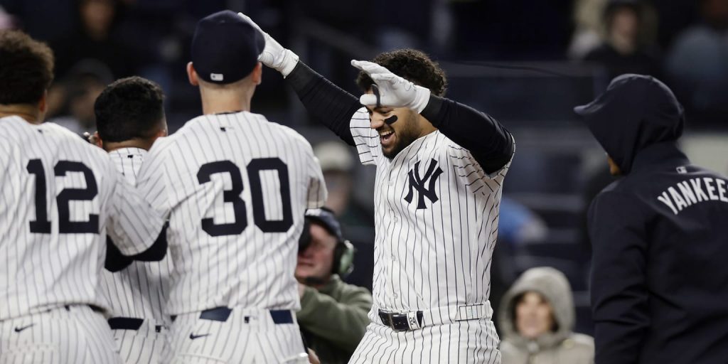 Martian magic! Domínguez wallops Yanks' 1st walk-off homer in 974 days Martian magic! Domínguez wallops Yanks' 1st walk-off homer in 974 days
