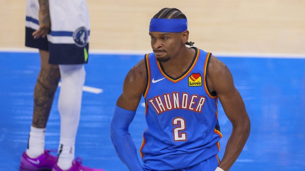 Gilgeous-Alexander, Thunder overwhelm Timberwolves again, lead series 2-0 Gilgeous-Alexander, Thunder overwhelm Timberwolves again, lead series 2-0