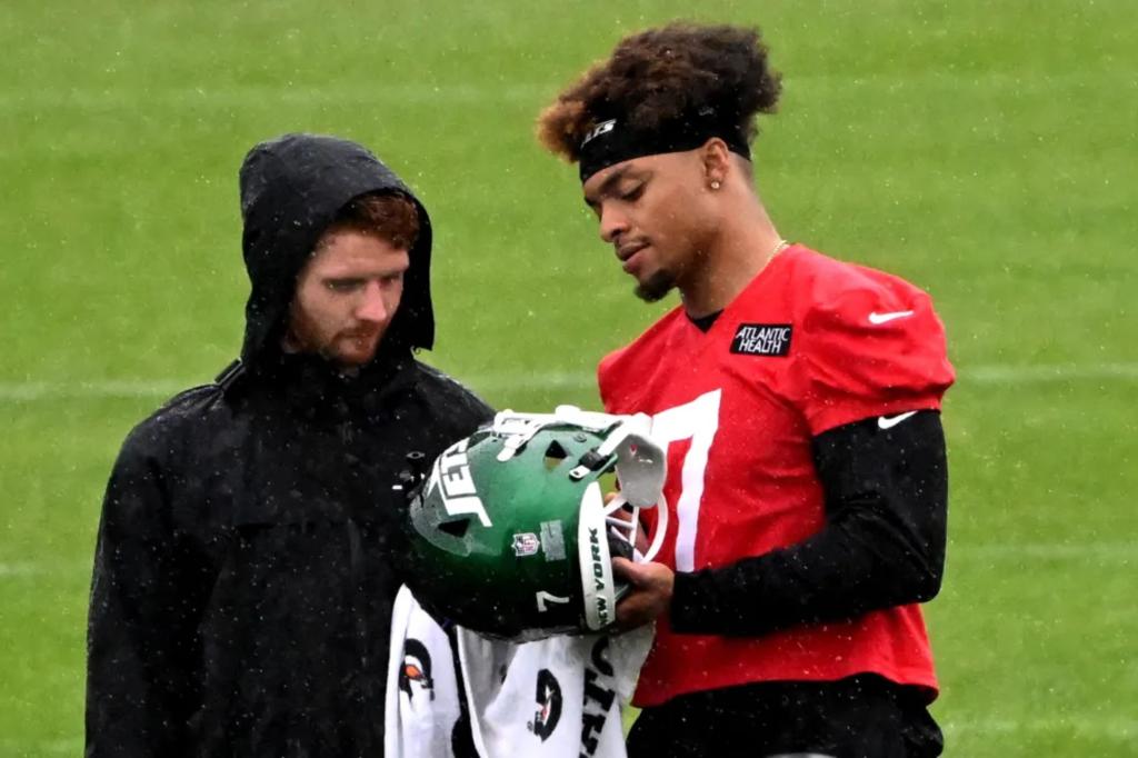 The Jets’ vibe shift at quarterback is already obvious
