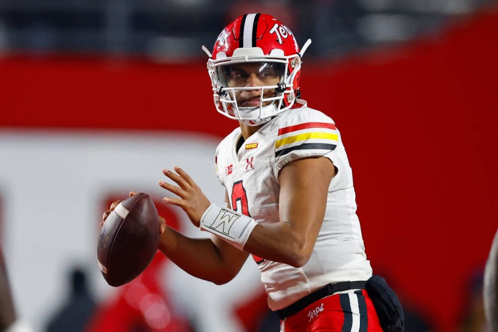 Football Fans React To Taulia Tagovailoa's Career Announcement Football Fans React To Taulia Tagovailoa's Career Announcement