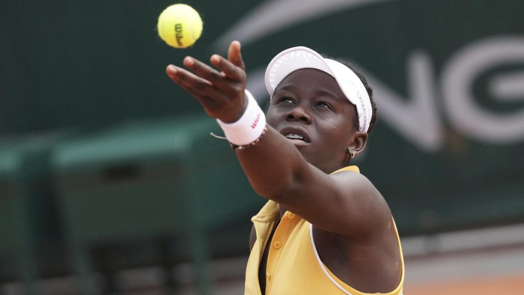 French Open: Canadian teen Victoria Mboko wins her first Grand Slam match French Open: Canadian teen Victoria Mboko wins her first Grand Slam match