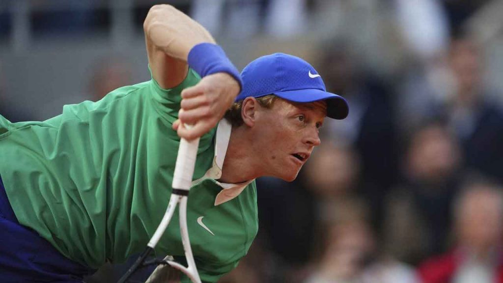 Sinner beats Rinderknech at French Open for 15th straight Grand Slam win Sinner beats Rinderknech at French Open for 15th straight Grand Slam win