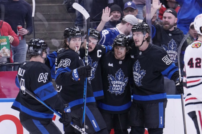 NHL Rumors: Toronto Maple Leafs – Overhaul, Tinkering, or In Between?