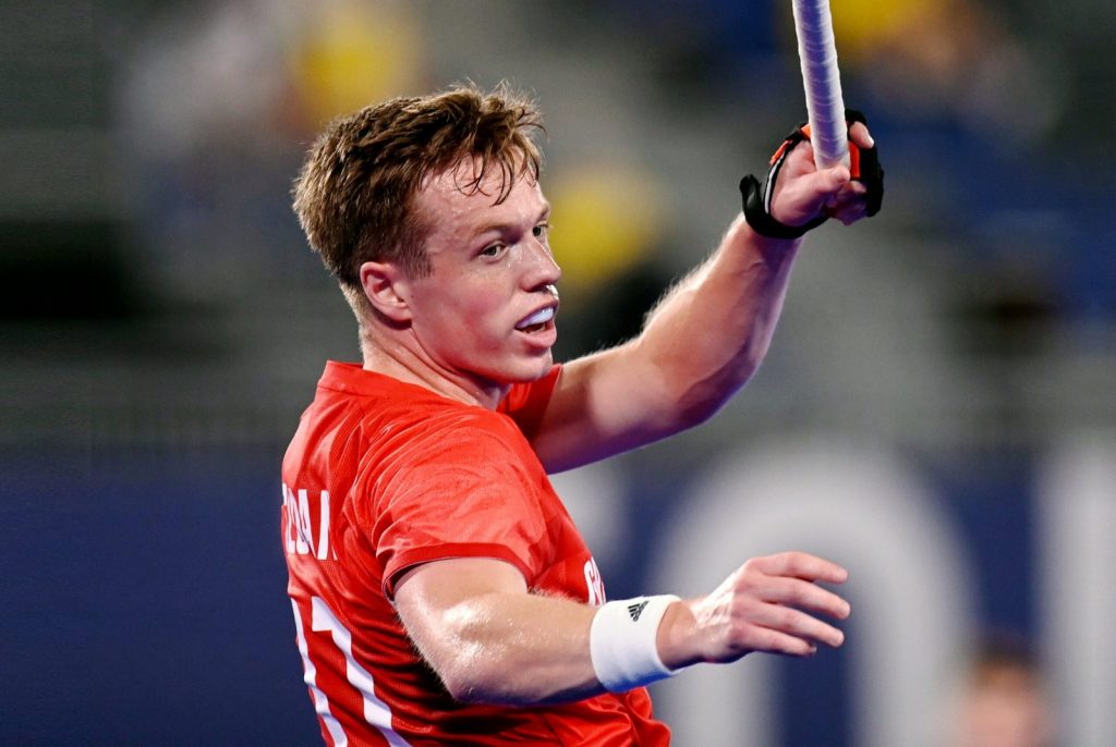 England: Sloan announces retirement from international hockey