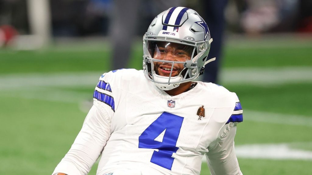🍼 Dak Prescott, fiancée welcome new daughter 🍼 Dak Prescott, fiancée welcome new daughter