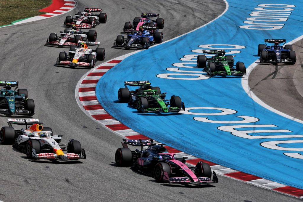 Spain F1 driver ratings: Midfield star steals the headlines in chaotic race