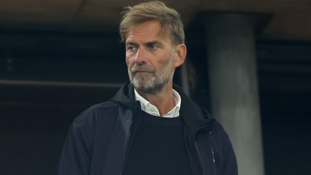 Premier League giants told to make audacious swoop for Jurgen Klopp