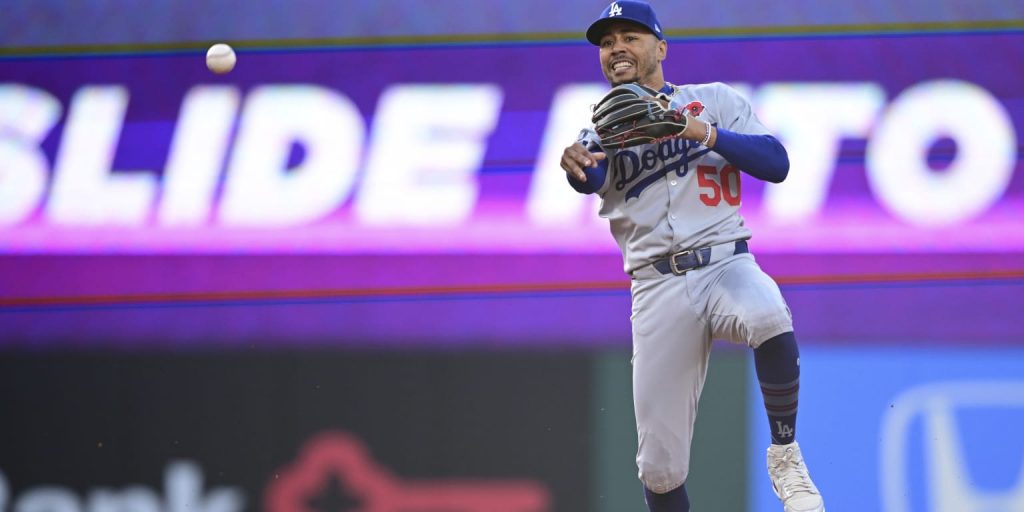 Dodgers mailbag: Betts' defense, Conforto's leash and more