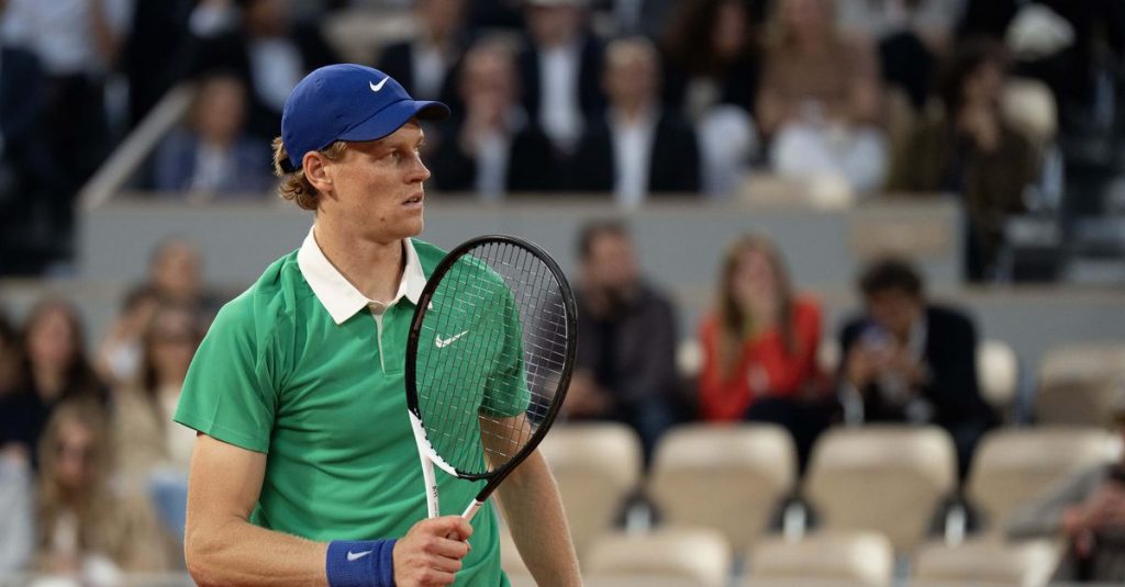 French Open men’s semifinals set as Sinner, Djokovic advance