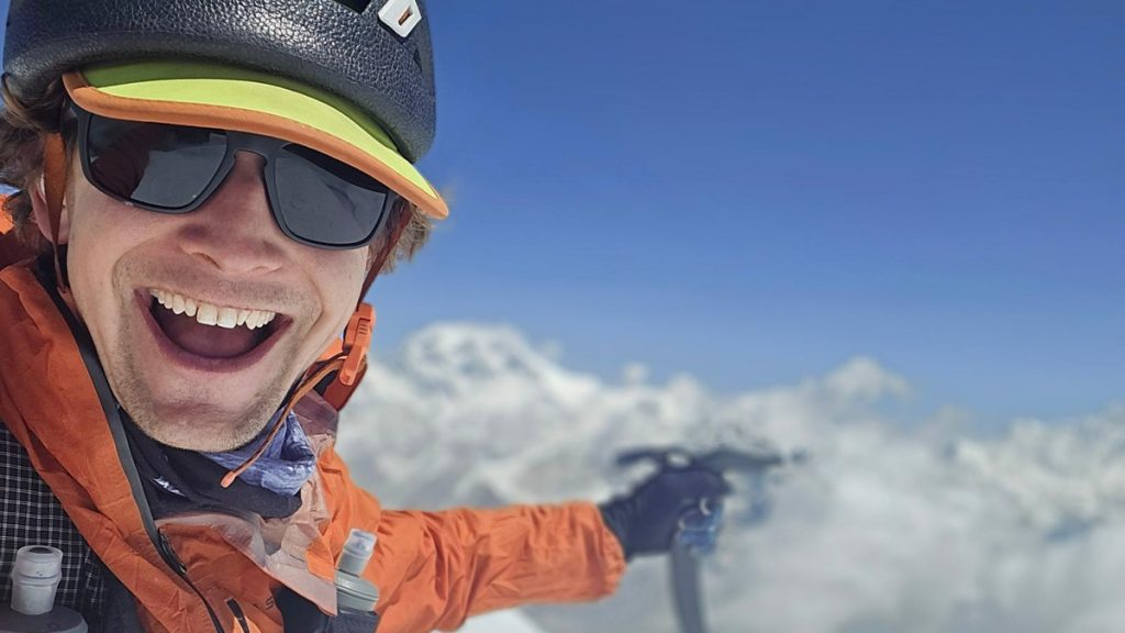 An Interview With Tyler Andrews on His 2025 Mount Everest FKT Attempts