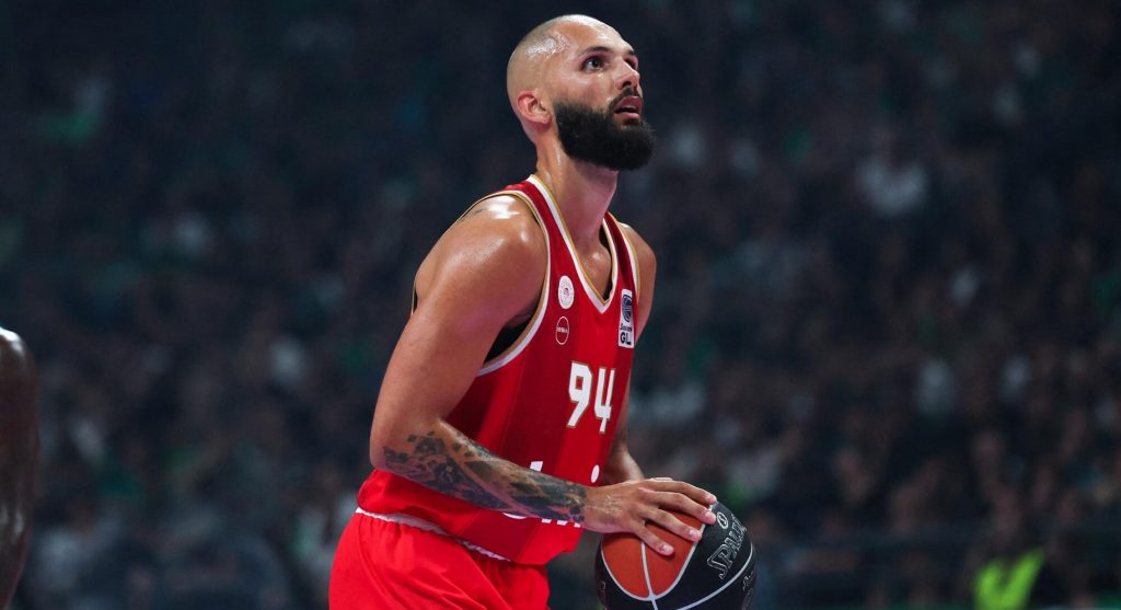 Evan Fournier Fined €30,000 for Controversial Gesture During Greek League Finals