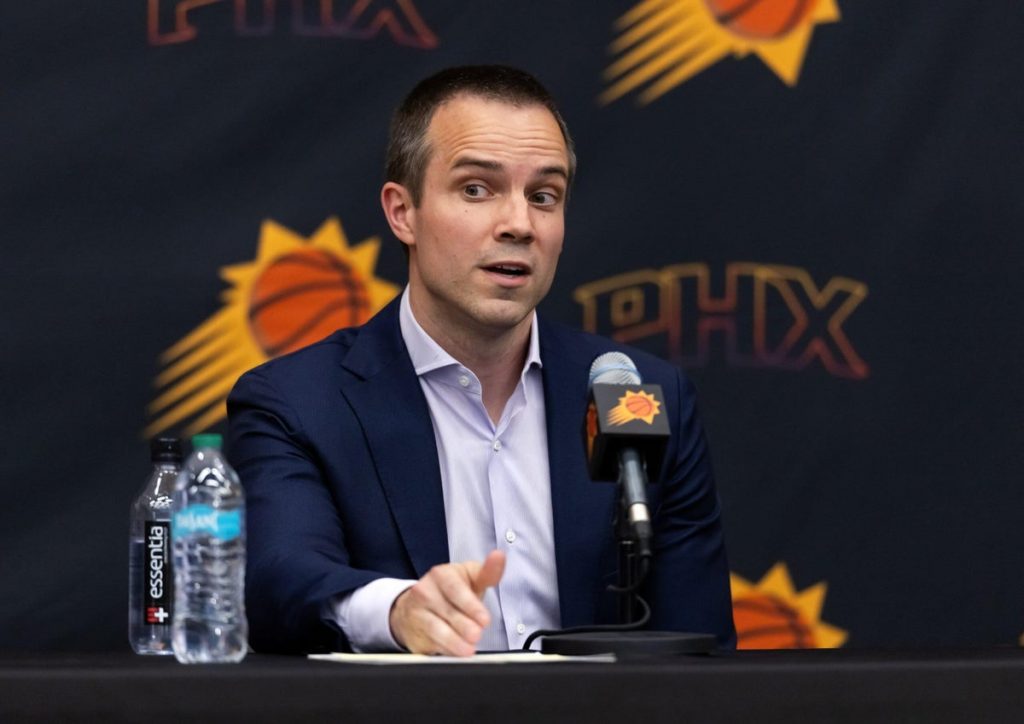 New Phoenix coach Jordan Ott brings a freshness and curiosity that might serve Suns well