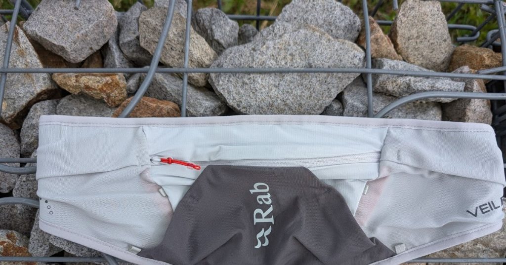 Testbericht: Rab Equipment Veil 1l Hüfttasche (German)