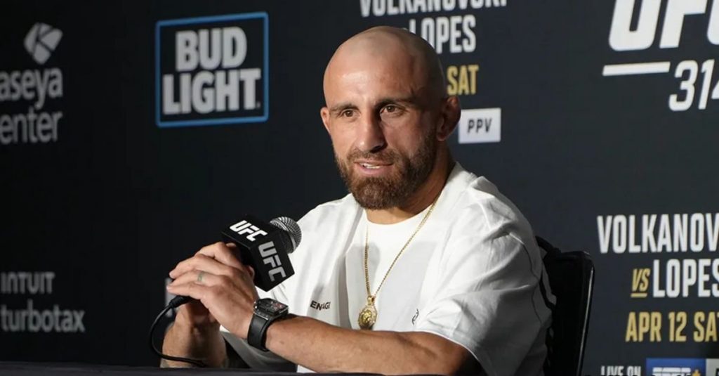 Jon Jones Reality Check: Volkanovski’s Strong Opinions Jon Jones Reality Check: Volkanovski’s Strong Opinions