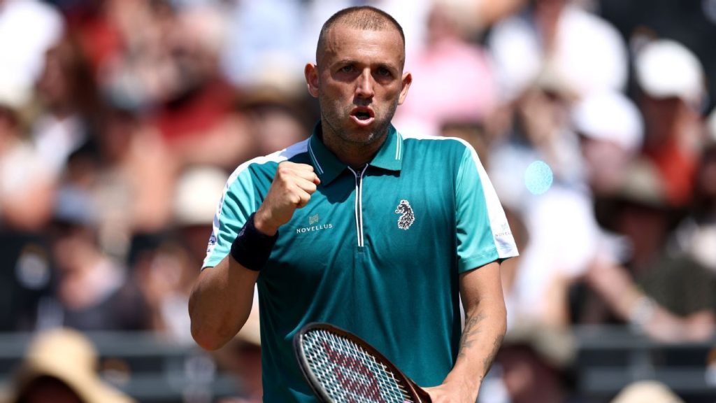 Wild card Evans downs Tiafoe at Queen's Club
