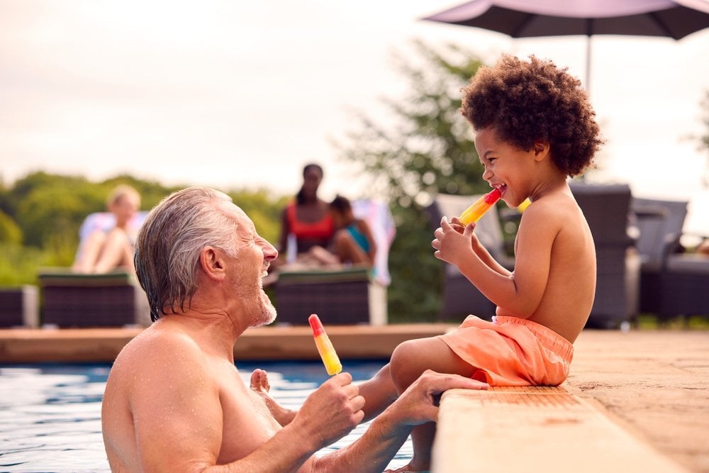 Water Safety Tips for Safer Summer Parties | Swimtastic