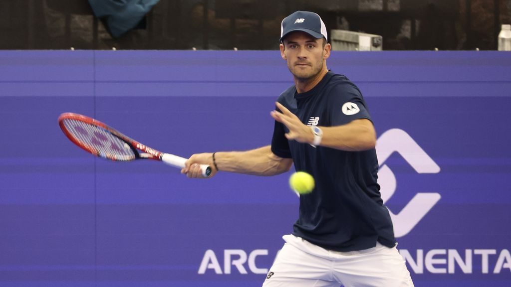 Paul, Giron in all-American Dallas Open final