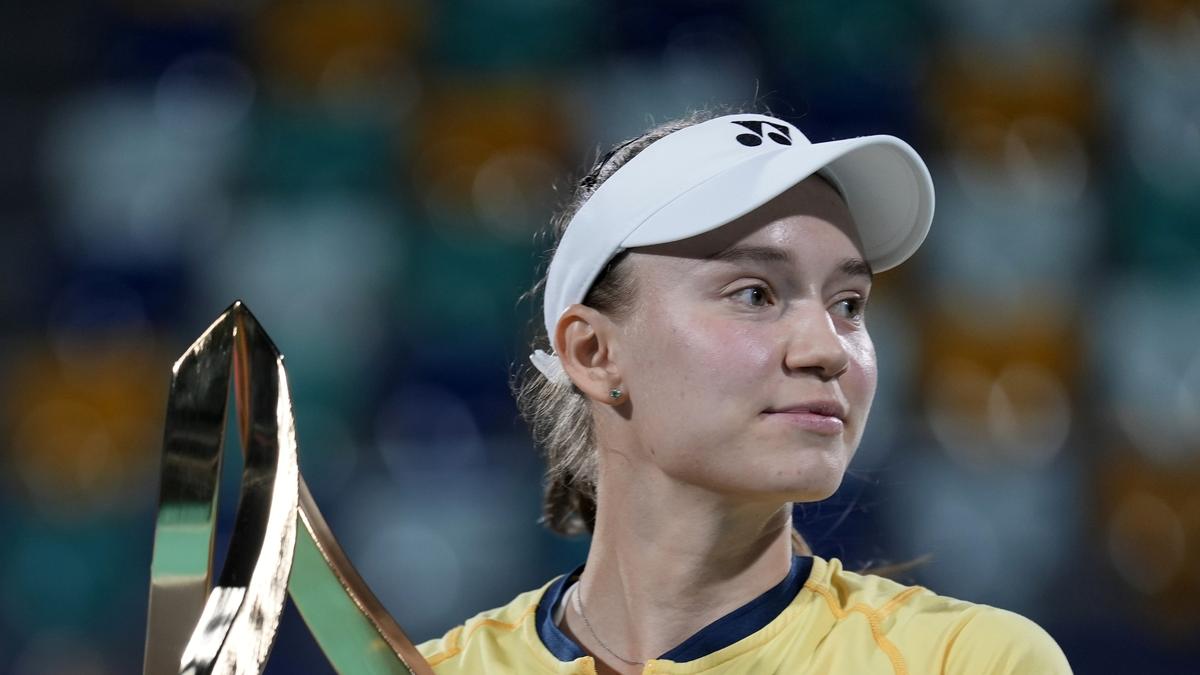 Rybakina cruises past Kasatkina to claim Abu Dhabi title