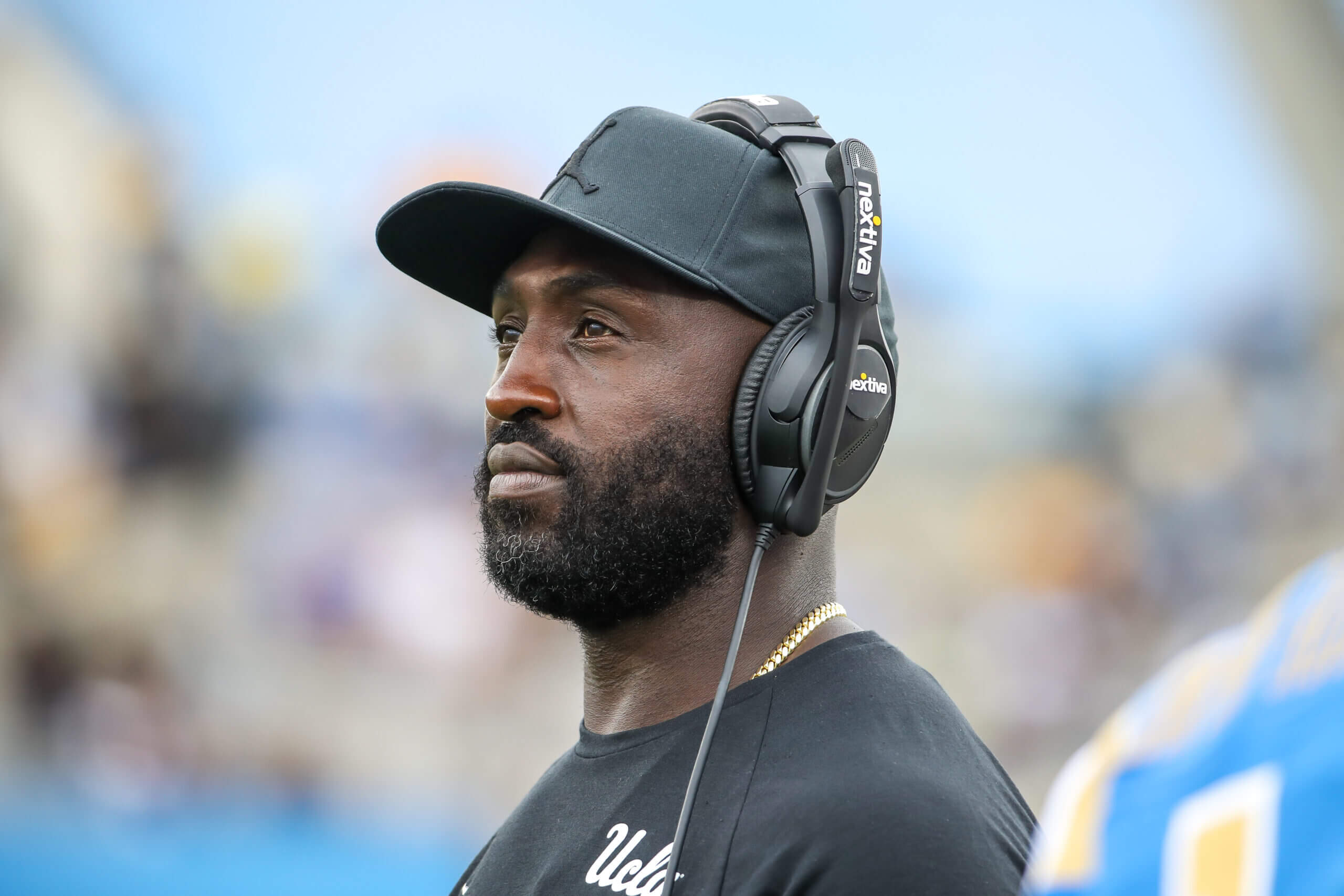 UCLA names former star RB DeShaun Foster new coach as Bruins enter Big Ten