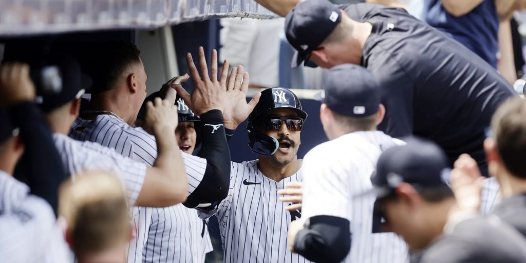 Yanks' bats come to life as fortunes turn in finale