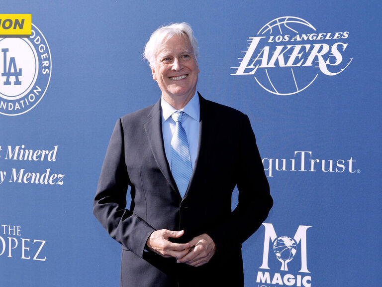 Walter buying Lakers shows how team ownership is changing