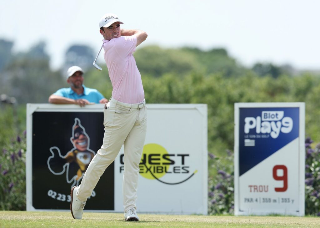 Kennedy bounces back to keep victory hopes alive in brutal Brittany test