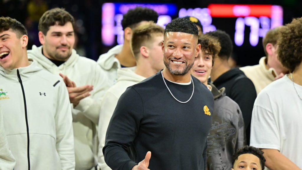 Notre Dame football’s wildly successful week had social media buzzing