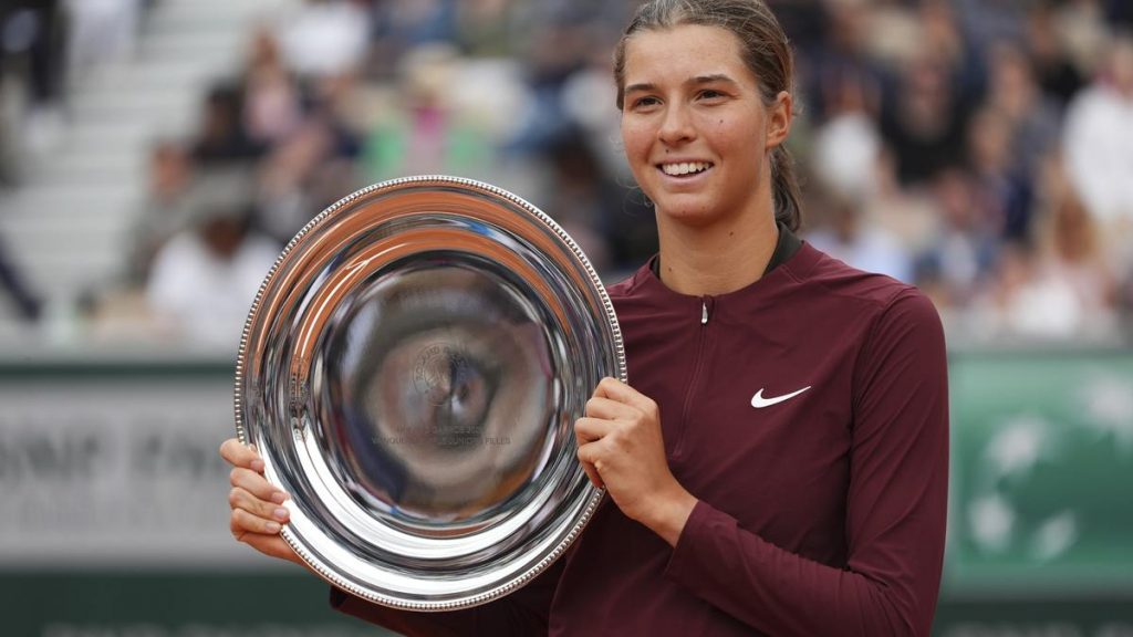 Tagger, McDonald win French Open junior titles Tagger, McDonald win French Open junior titles