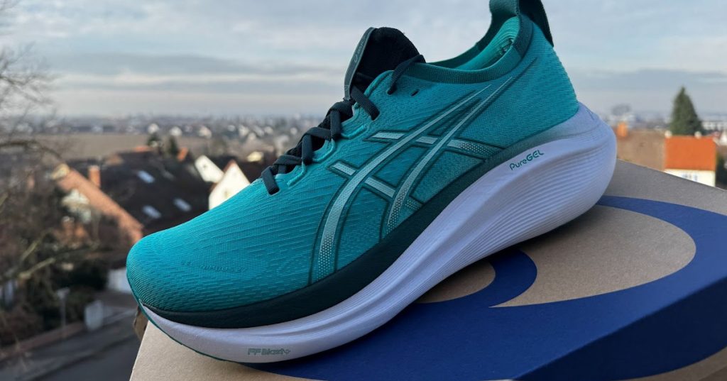 Testbericht: ASICS GEL-Nimbus 27 7 Vergleiche (German)