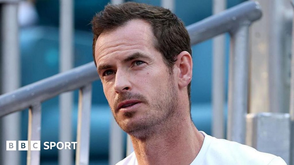 Murray wants to shield kids from 'damaging' social media Murray wants to shield kids from 'damaging' social media