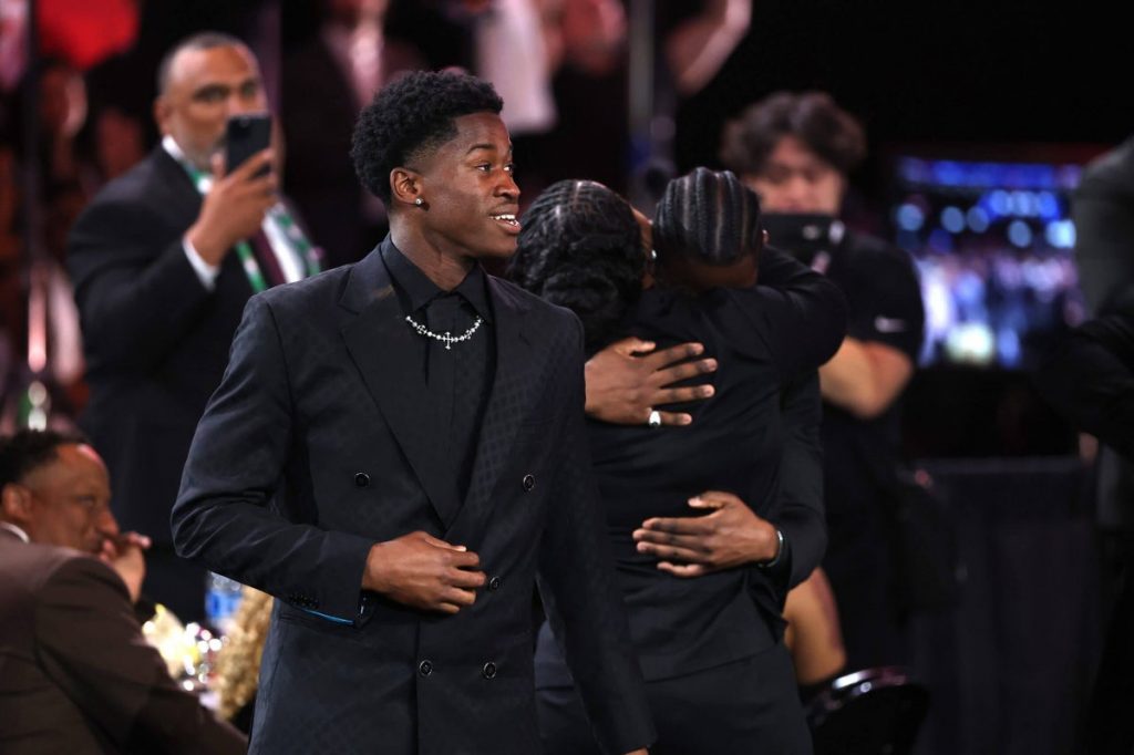 Why the 76ers zeroed in on VJ Edgecombe and his All-Star upside with No. 3 pick Why the 76ers zeroed in on VJ Edgecombe and his All-Star upside with No. 3 pick