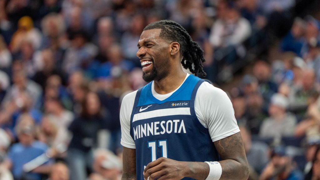 Naz Ried reportedly to sign five-year, 5 million extension to stay in Minnesota Naz Ried reportedly to sign five-year, 5 million extension to stay in Minnesota