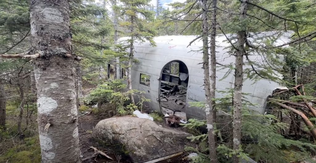 New Hampshire Peak Is Home To A Crashed Plane From 1954
