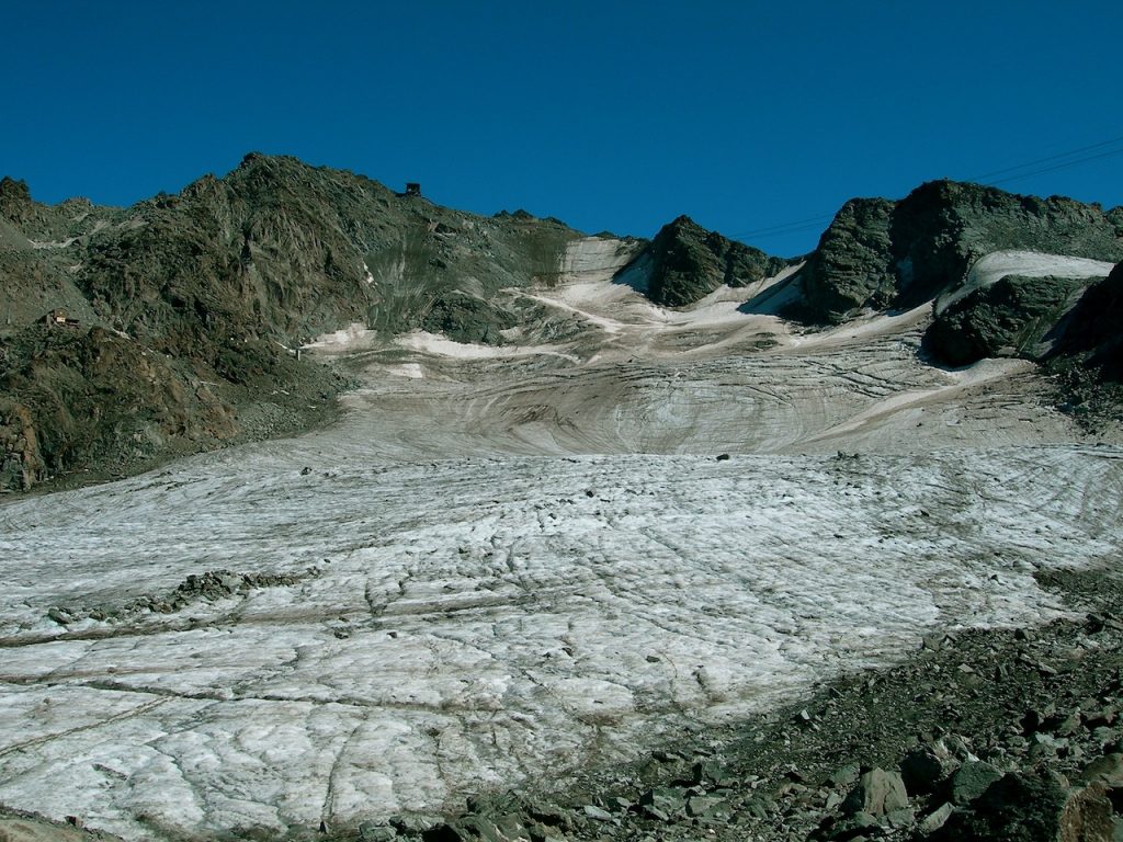 Swiss Glaciers 13% Below Seasonal Average Swiss Glaciers 13% Below Seasonal Average