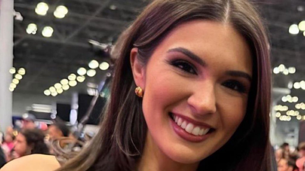 Cathy Kelley turns heads in ‘mind-blowing’ outfit as WWE host leaves fans stunned in very revealing top