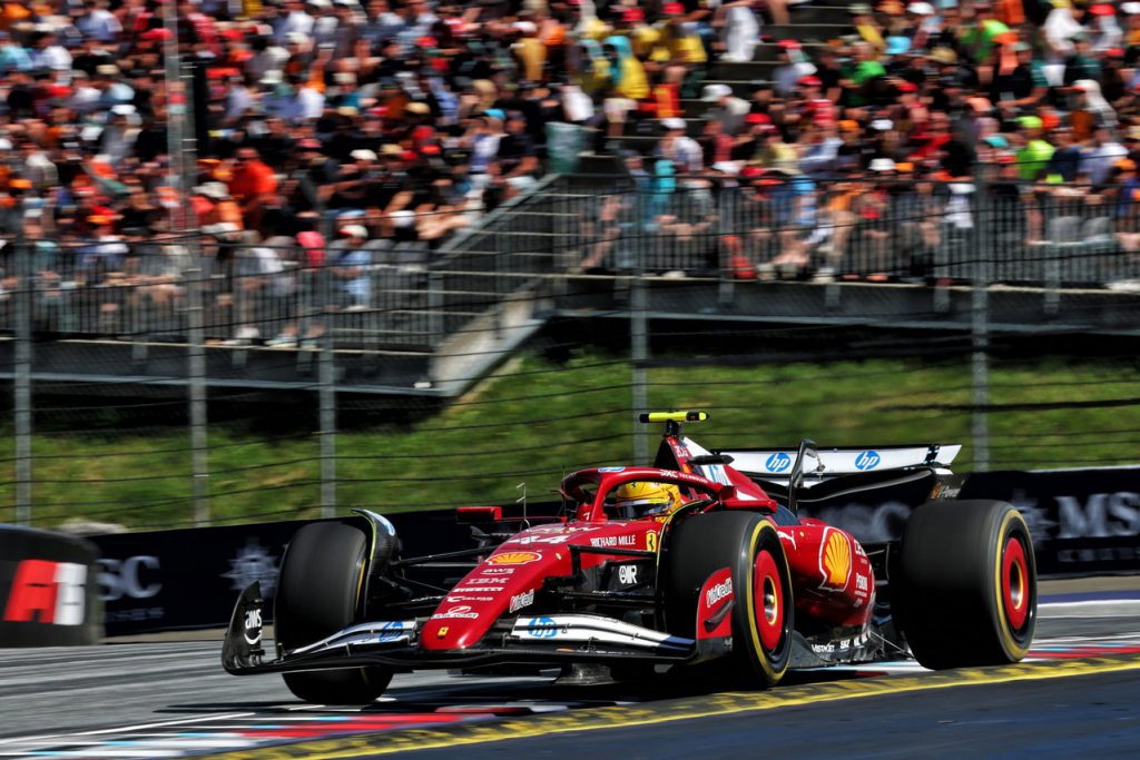 Lewis Hamilton ‘pushing to fix’ crucial Ferrari issue in F1 2025 Lewis Hamilton ‘pushing to fix’ crucial Ferrari issue in F1 2025
